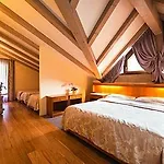 De Matie Hotel