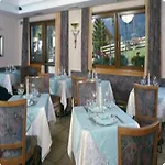 De Matie Hotel 3*