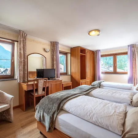 De Matie Hotel 3*